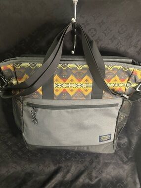 Pendleton Gray carryall Tote in Nehalem grey colorway